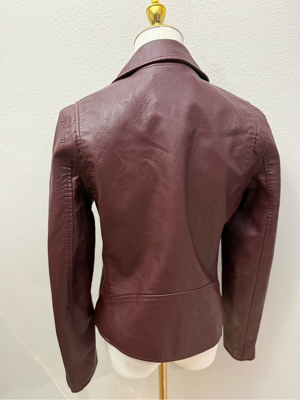 Blank NYC RUM RASIN JACKET Vegan Leather Moto Jacket With Metal Hardware sz M - Picture 3 of 4